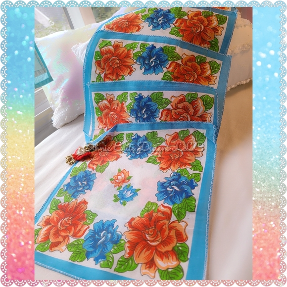 New Set of 5 Vintage design Handkerchief - Picture 4 of 9